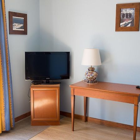 Baccarat Hostel Ница Екстериор снимка